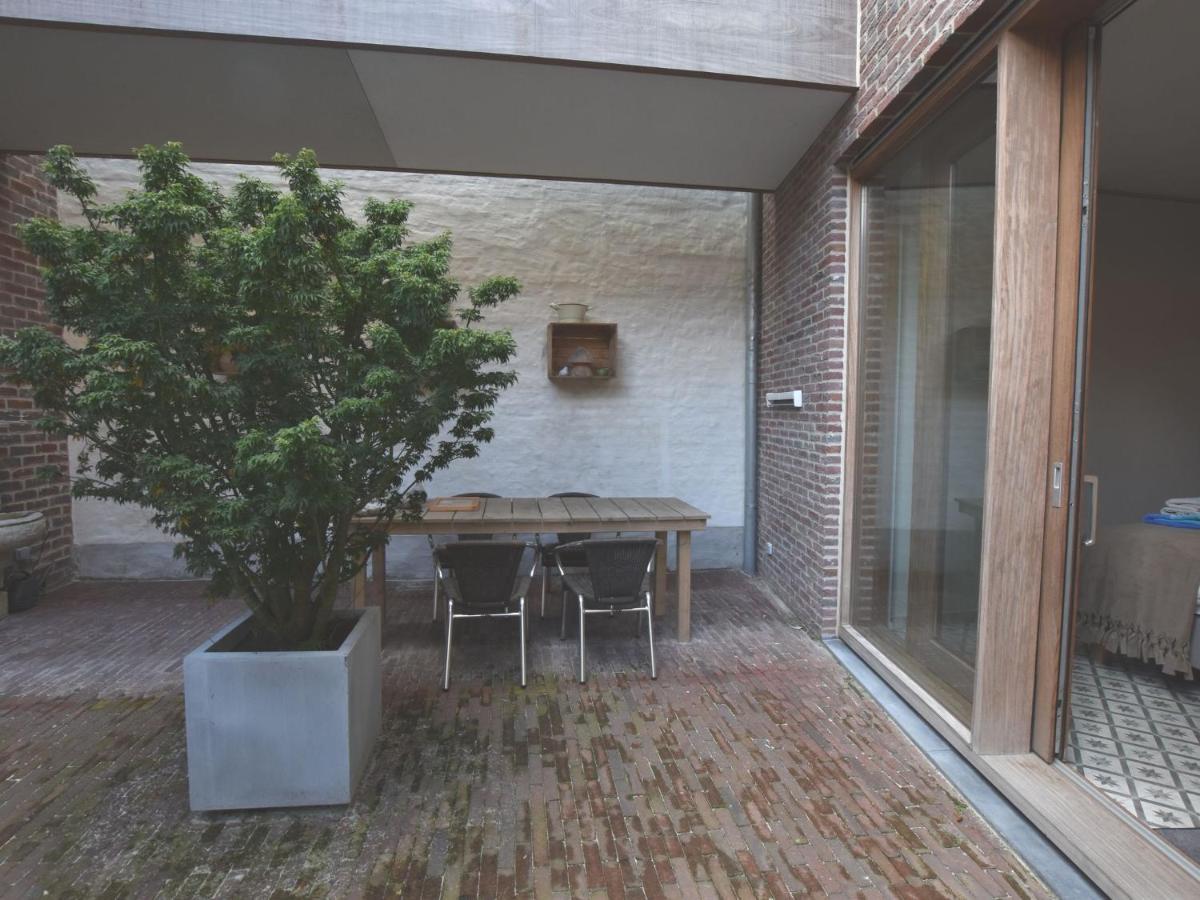 Studio In Ieper With Terrace Esterno foto