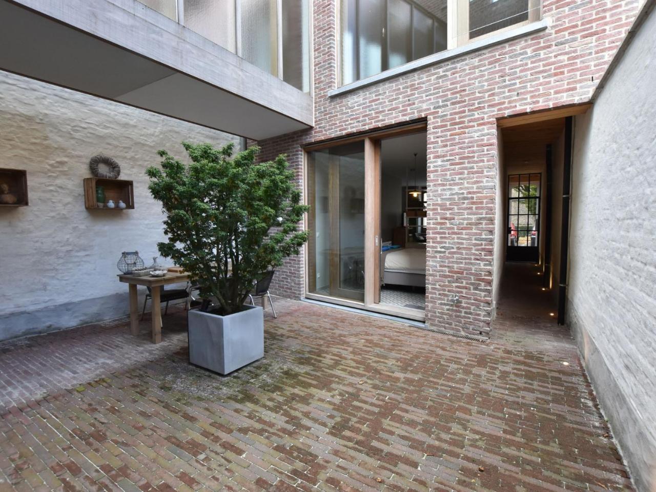 Studio In Ieper With Terrace Esterno foto