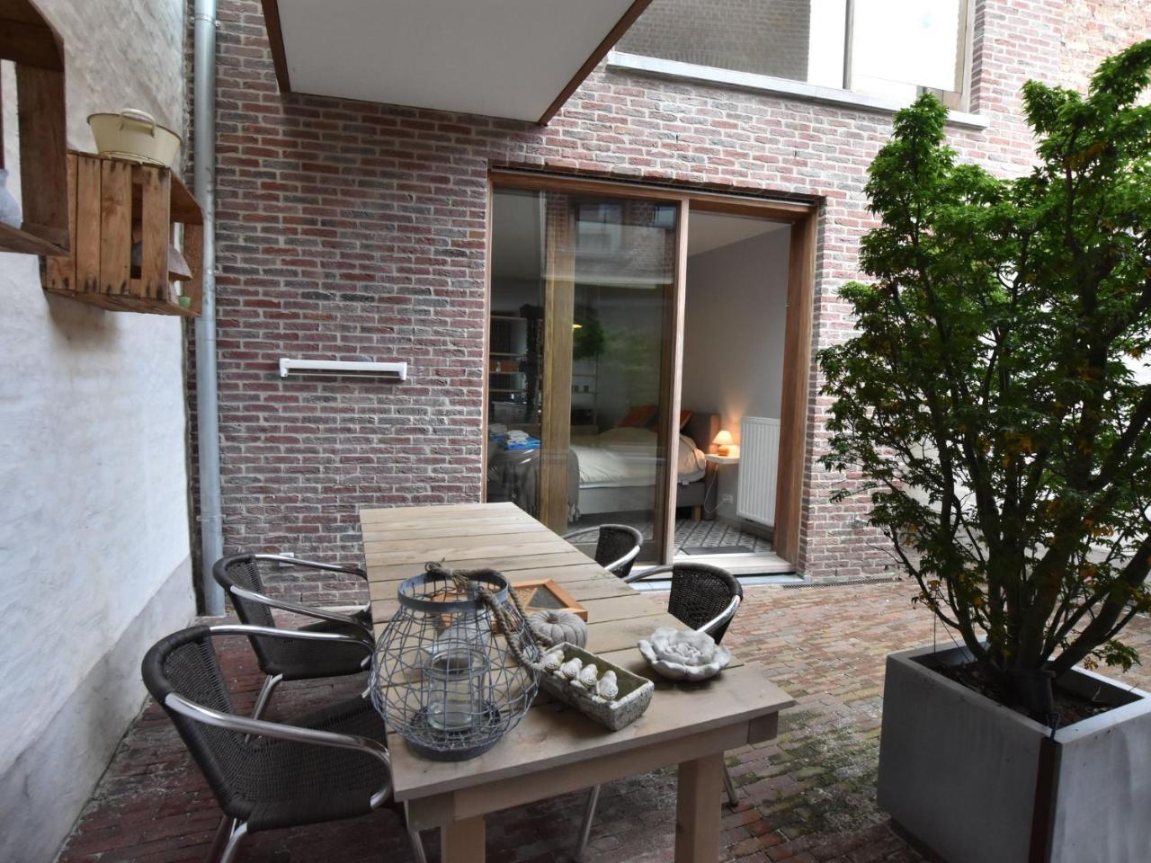 Studio In Ieper With Terrace Esterno foto